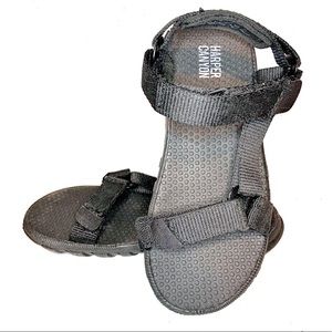 HARPER CANYON BLACK SANDALS